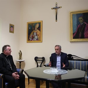 Susret kardinala Bozanića i gradonačelnika Bandića